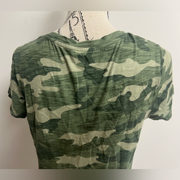 Camp Print Tee! - Picture 6 of 12